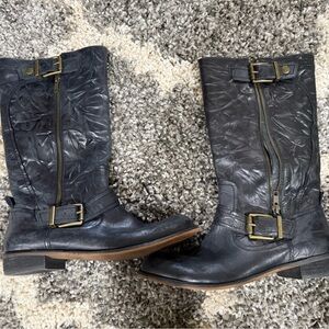 Black Leather Boots with Buckle Detail. Gianni Bini Women Size 9M.
